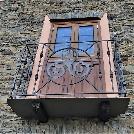 Mirador Del Navia * Serandinas