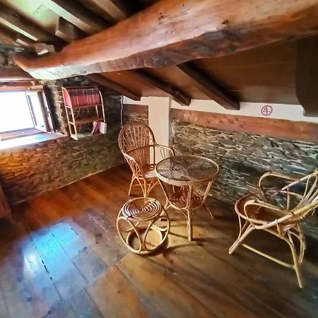 Casa rural Mirador Del Navia Serandinas